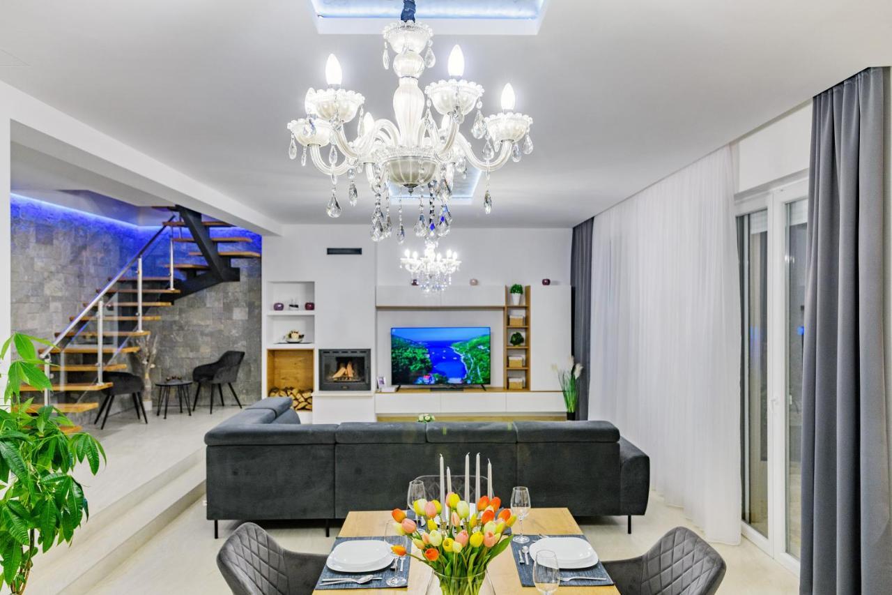 Luxury Stone Villa With Pool - Brisevo Εξωτερικό φωτογραφία